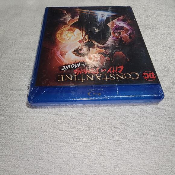 Constantine city of demons movie Blu-ray - Picture 4 of 6